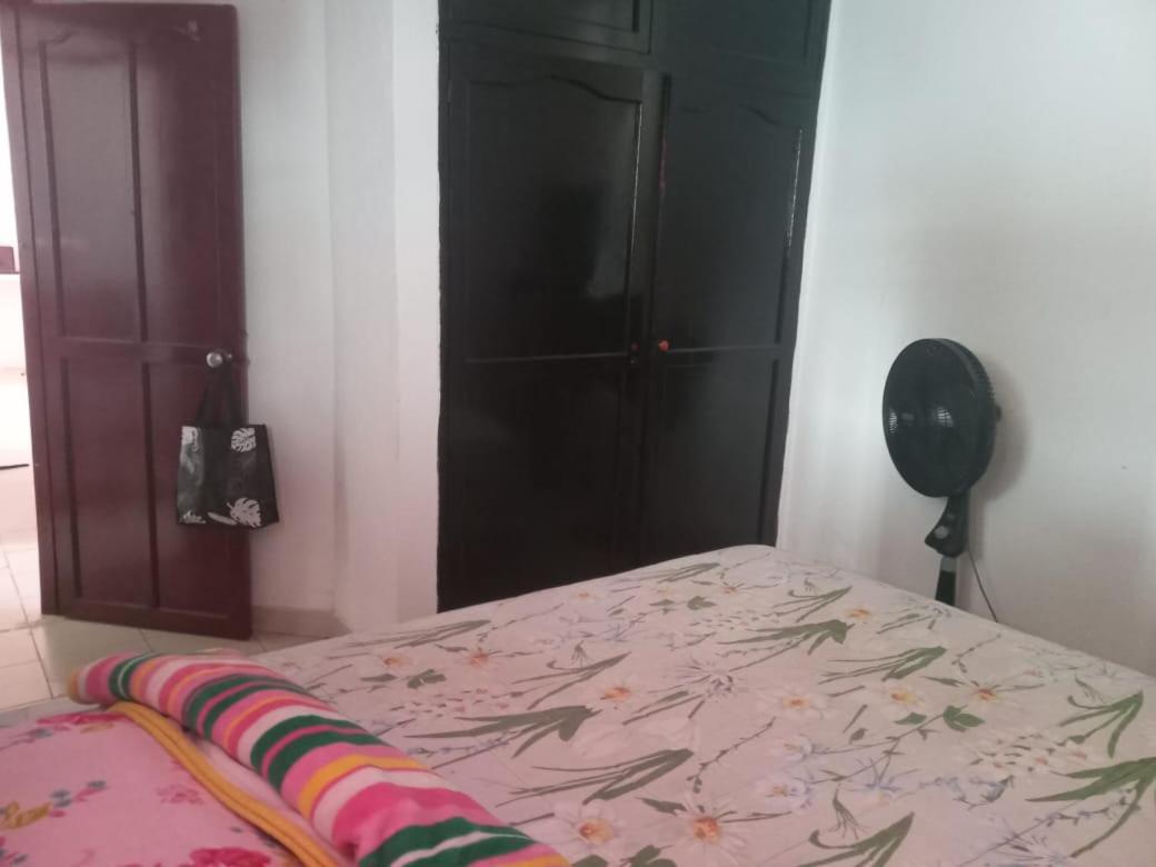 Appartement Cat Family Lodging à Cartagène Extérieur photo